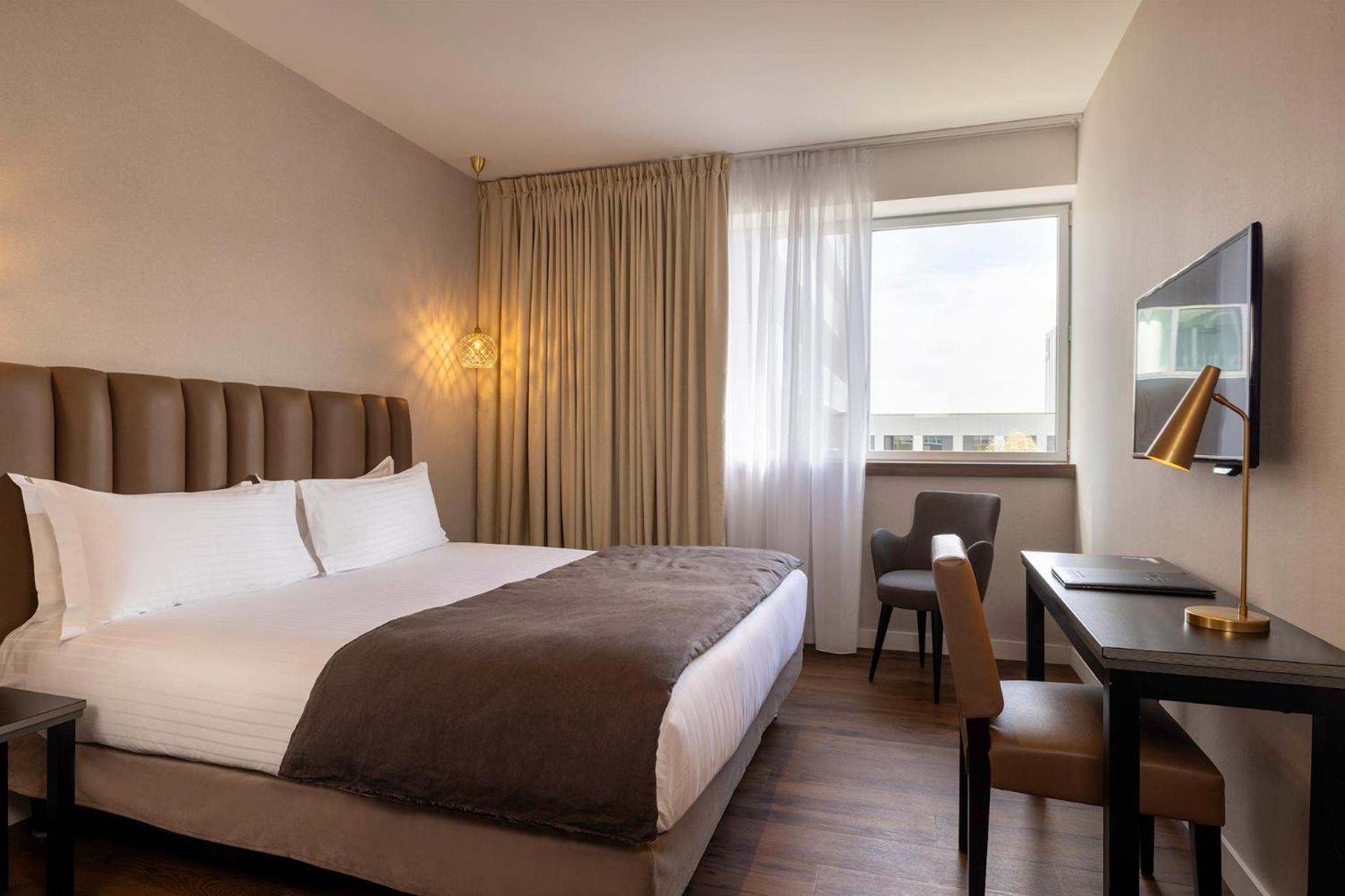 Best Western Plus Hôtel Isidore Saint-Jacques-de-la-Lande Exterior foto